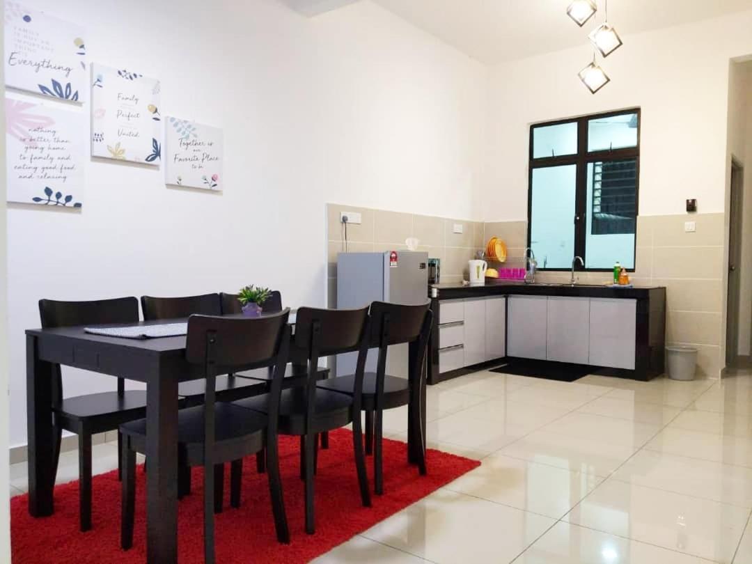 Syifa Homestay Melaka Экстерьер фото