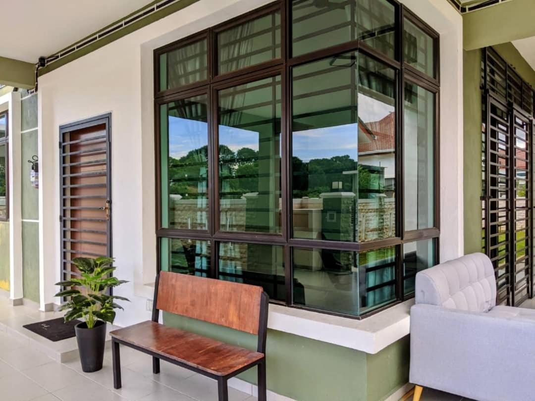 Syifa Homestay Melaka Экстерьер фото