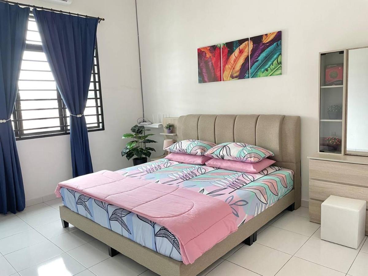 Syifa Homestay Melaka Экстерьер фото